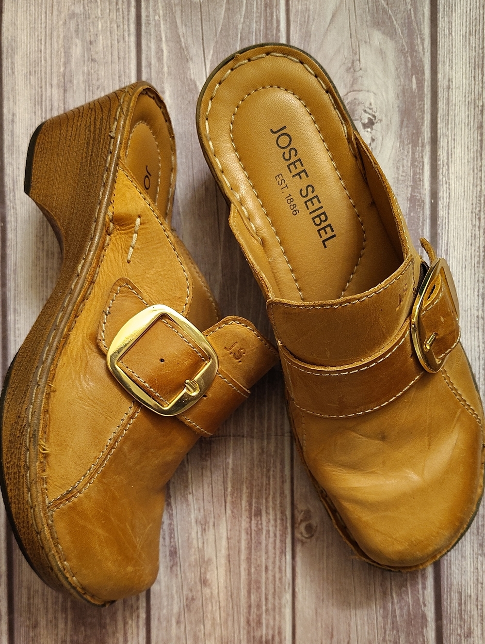 Josef Seibel Tan Leather Buckle Mules
